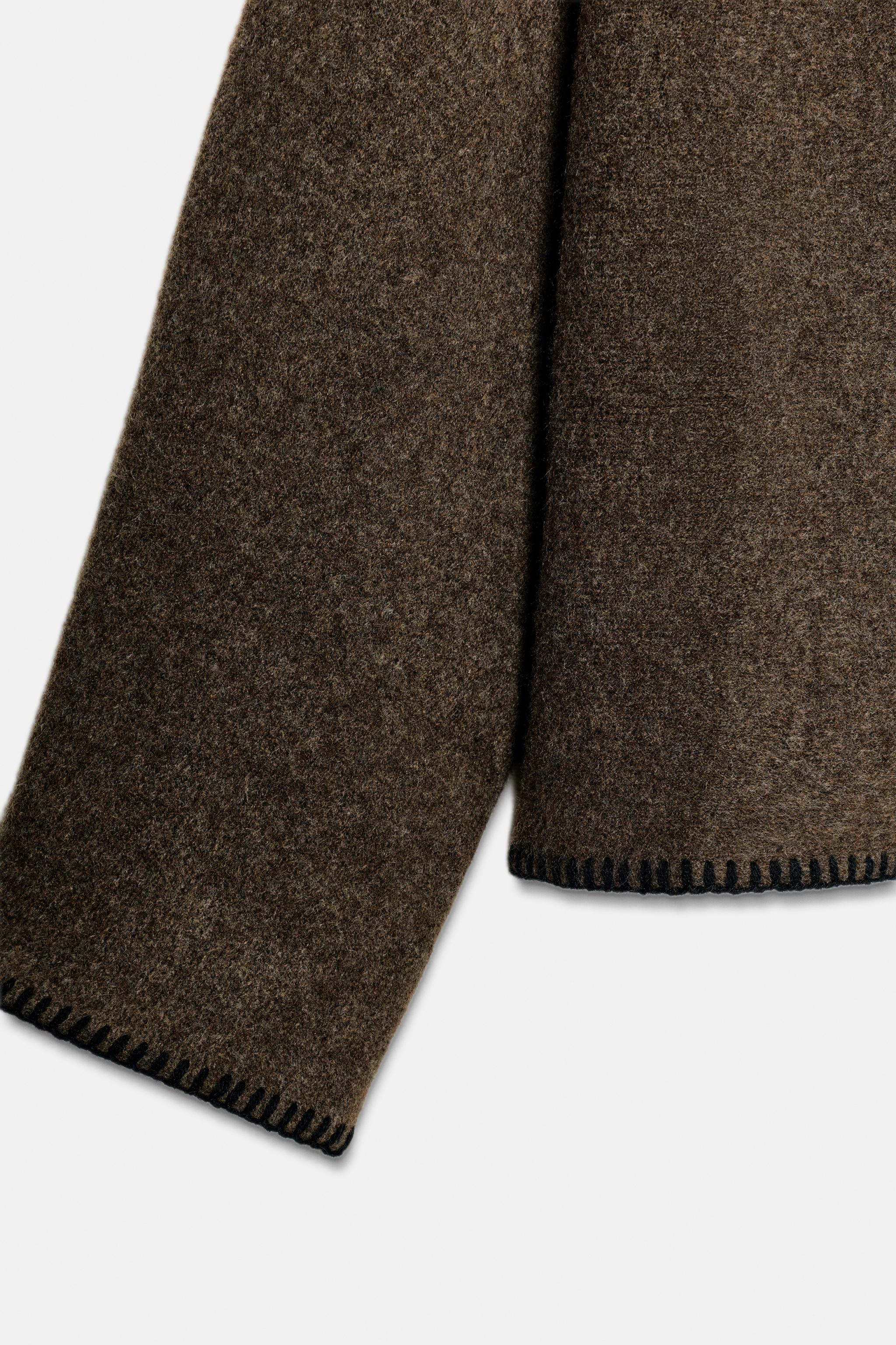 CONTRAST TOPSTITCH KNIT JUMPER